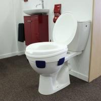 REHAUSSEUR DE TOILETTES A CLIPSER AVEC COUVERCLE